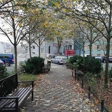 Dolina Z Garazem 公寓 *