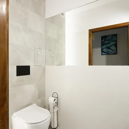 Dolina Z Garazem Познань